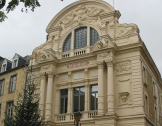 Façade du théâtre V.Hugo, Fougères