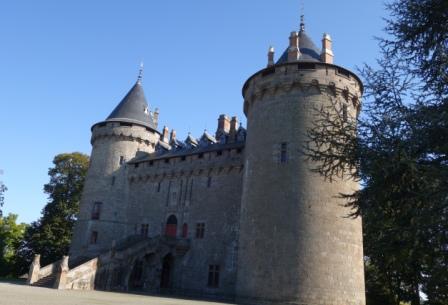 COMBOURG-