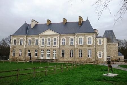 Piré-sur-Seiche, le Plessis Guériff aujourd' hui château des Pères